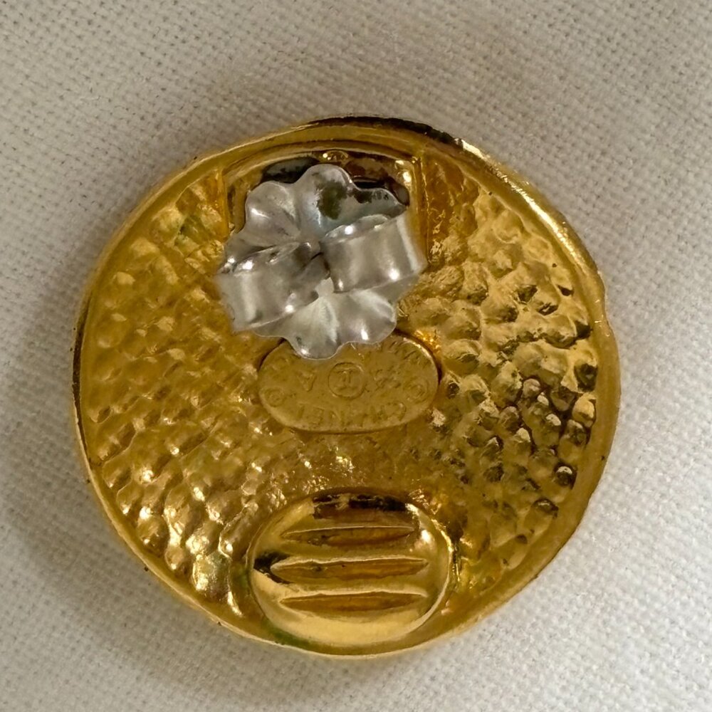 Chanel Earrings - Picture 4 of 4